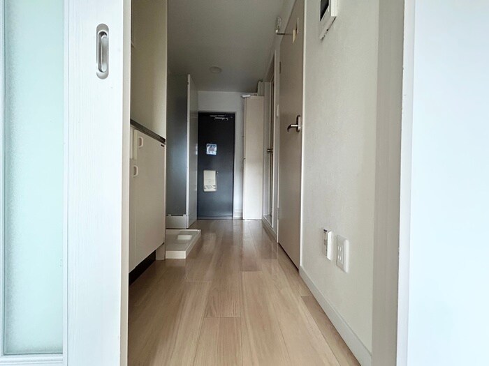 物件内観写真17　(廊下)