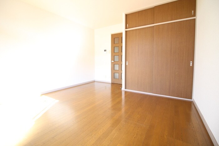 物件内観写真19　(居室)