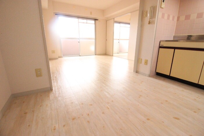 物件内観写真7　(居室)