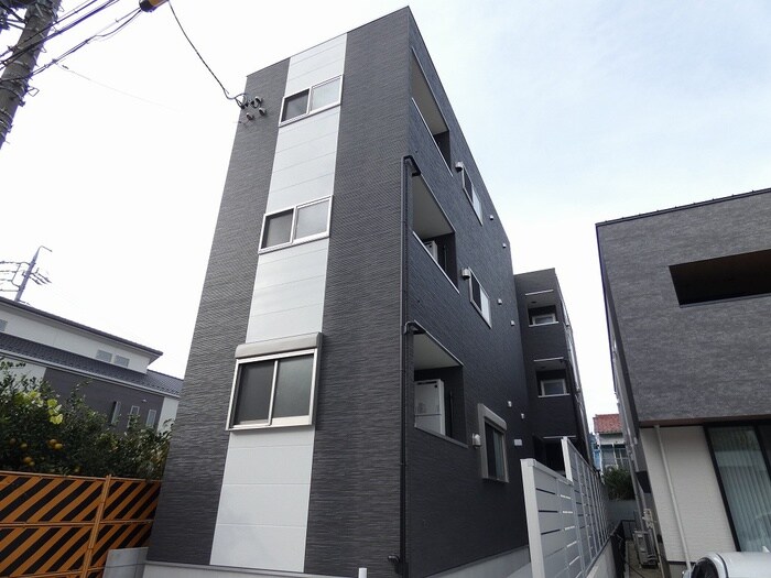 avenir岩塚の物件外観写真