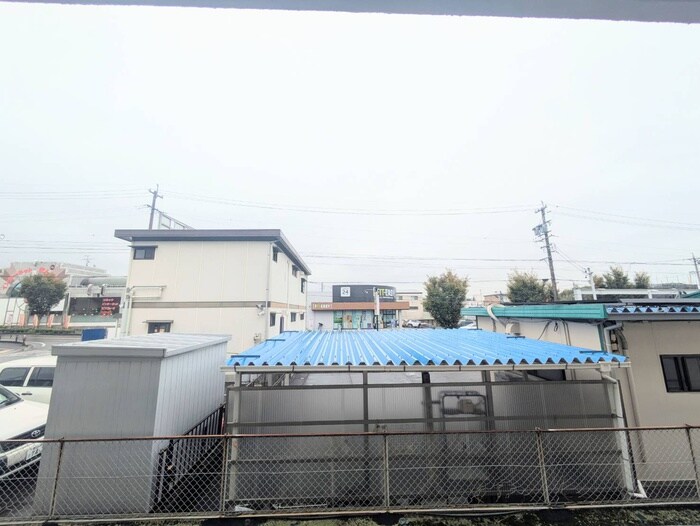 物件内観写真22　(室内からの展望)