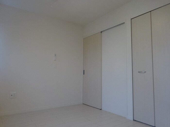 物件内観写真6　(居室)