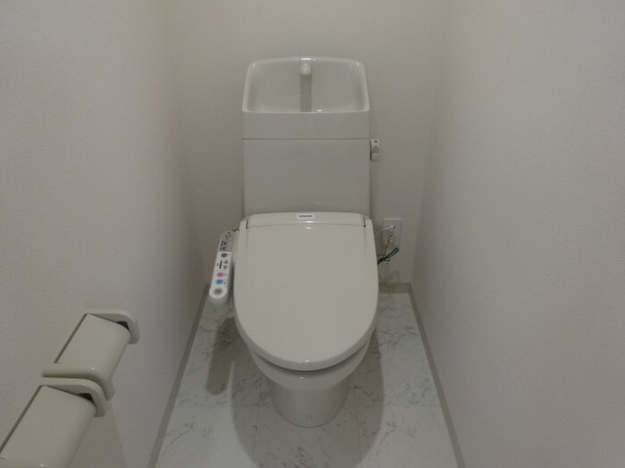 物件内観写真12　(トイレ)