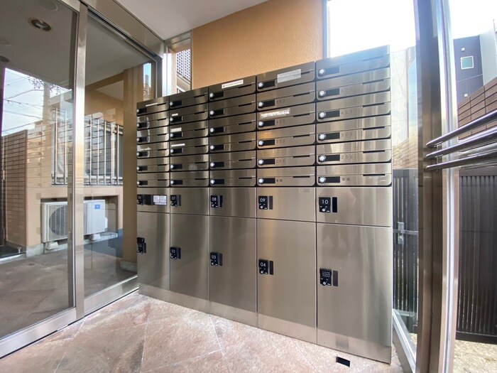 物件外観写真6　(建物設備)