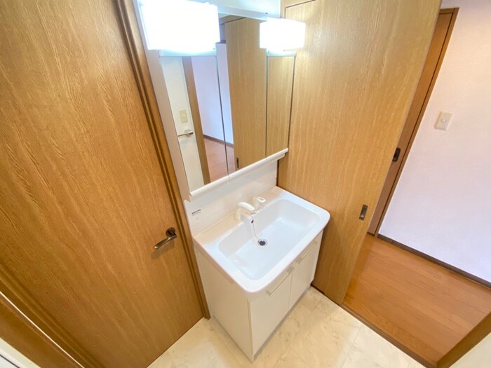 物件内観写真13　(洗面)