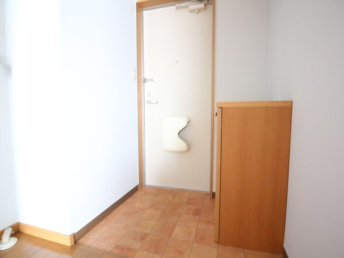 物件内観写真17　(玄関)