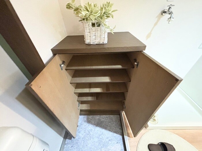 物件内観写真18　(靴箱)