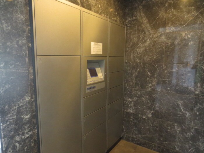 物件外観写真6　(建物設備)