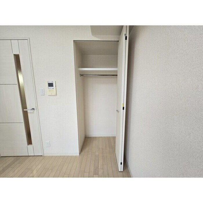 物件内観写真13　(収納)