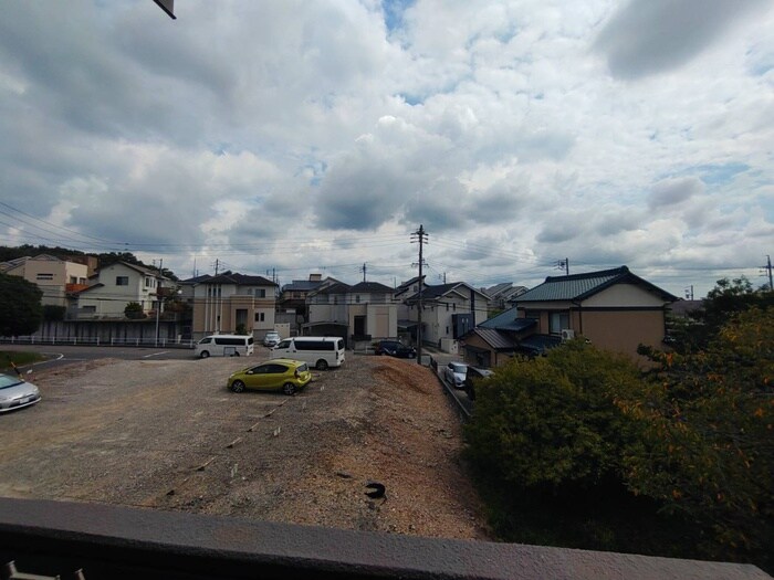 物件内観写真20　(室内からの展望)