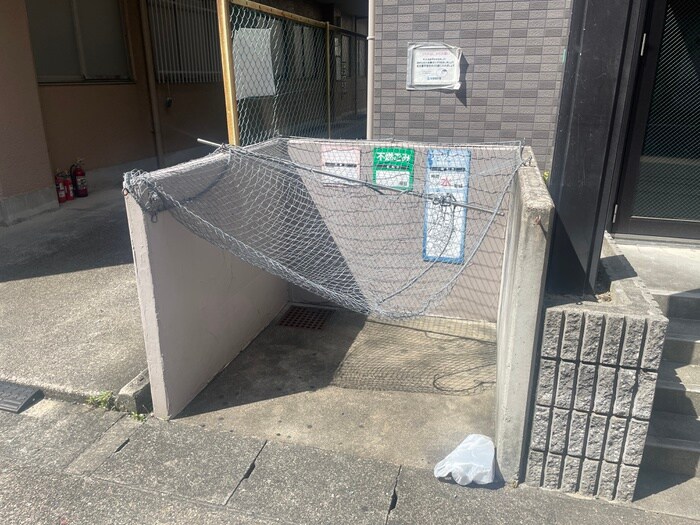 物件外観写真2　(建物設備)