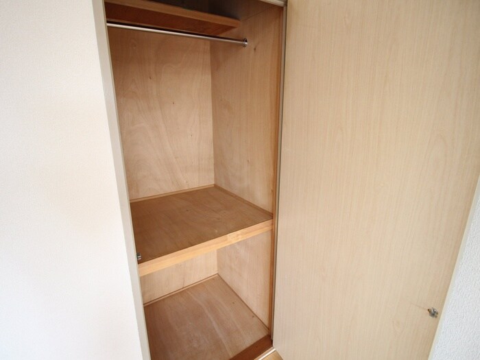 物件内観写真8　(収納)
