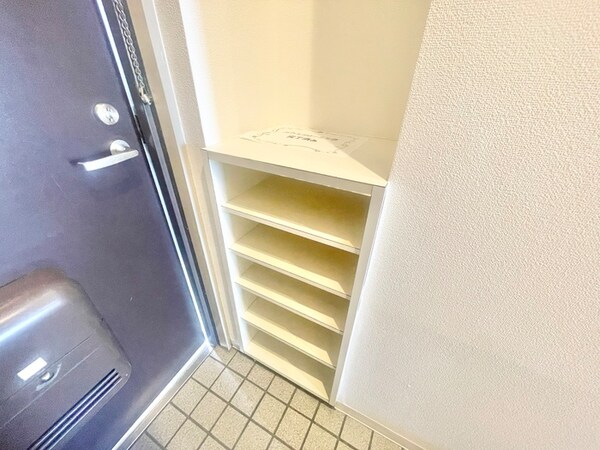 靴箱