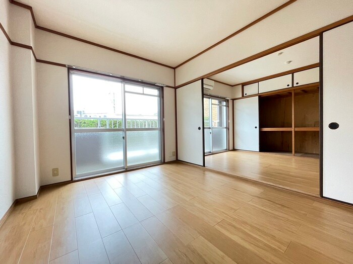 物件内観写真7　(居室)