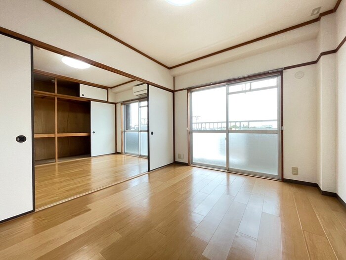 物件内観写真7　(居室)