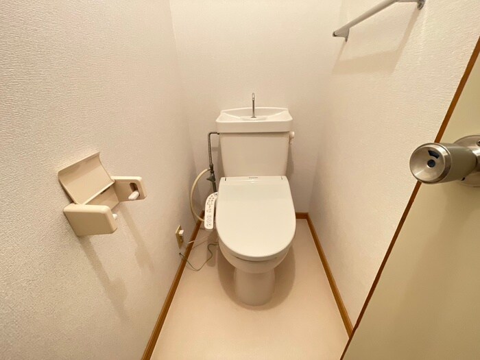 物件内観写真13　(トイレ)