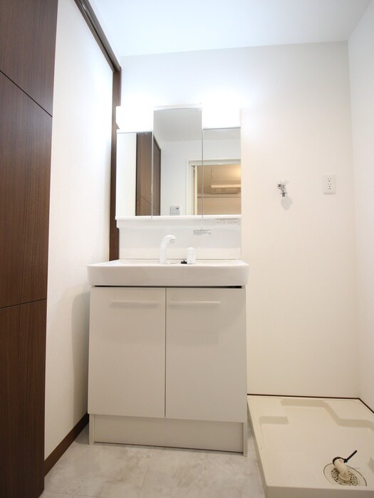 物件内観写真13　(洗面)