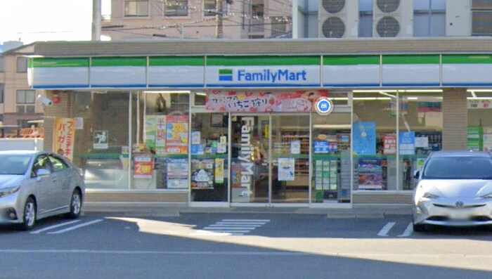ファミリーマート