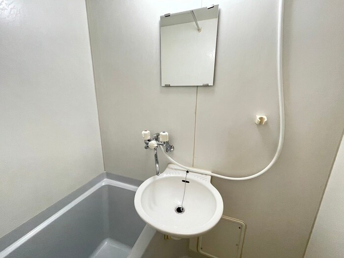 物件内観写真18　(洗面)