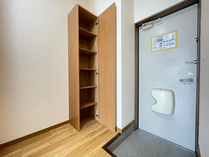 物件内観写真19　(靴箱)