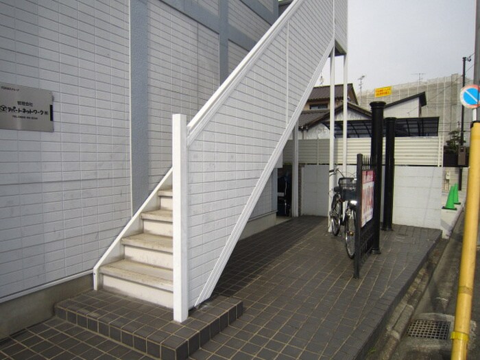 物件外観写真3　(外観写真)