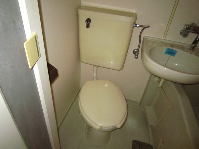 物件内観写真10　(トイレ)