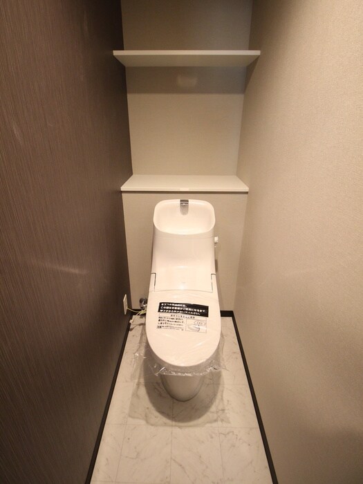 物件内観写真8　(トイレ)