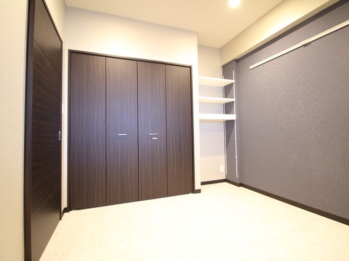 物件内観写真18　(居室)
