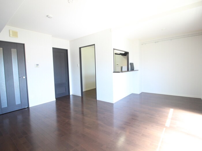 物件内観写真8　(内観写真)