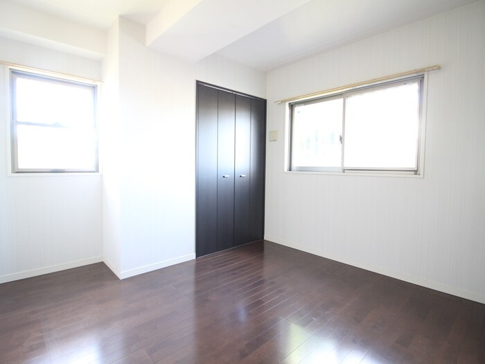 物件内観写真19　(居室)