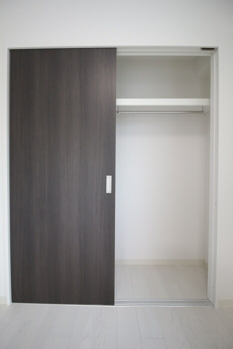 物件内観写真12　(収納)