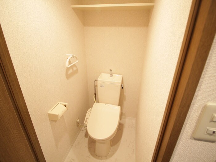 物件内観写真11　(トイレ)