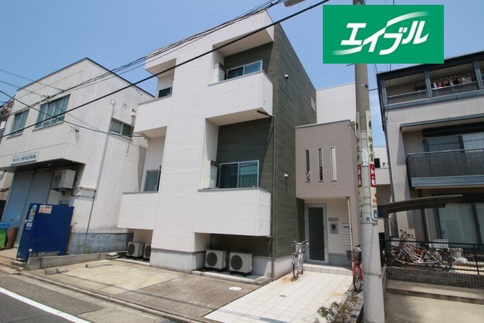 物件外観写真1　(外観写真)