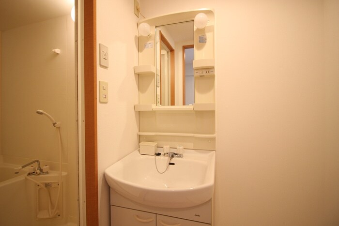 物件内観写真12　(洗面)