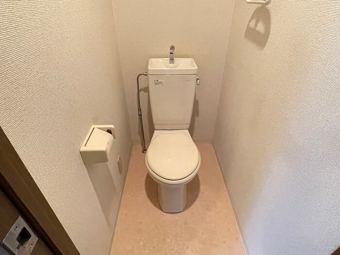 物件内観写真12　(トイレ)