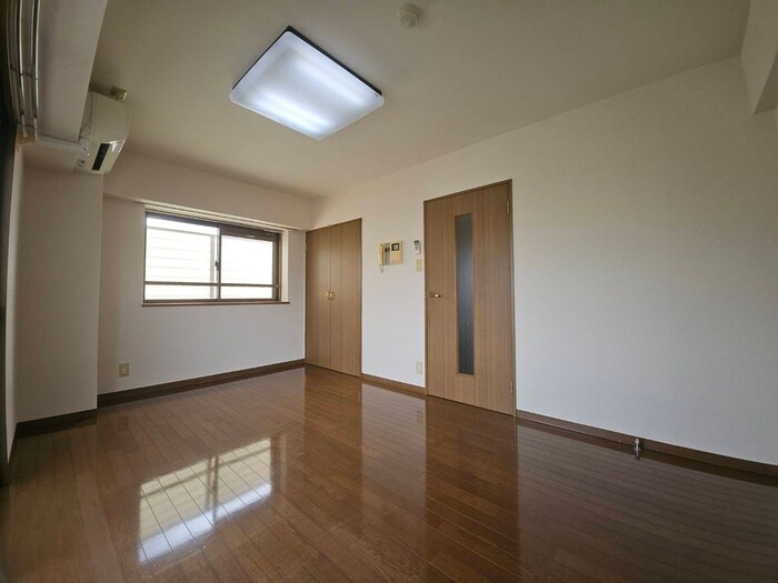 物件内観写真19　(居室)