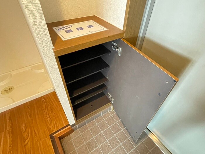 物件内観写真20　(靴箱)