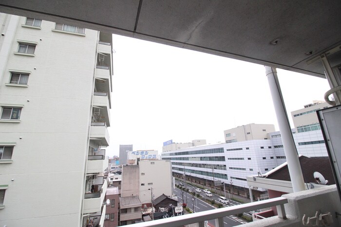 物件内観写真22　(室内からの展望)