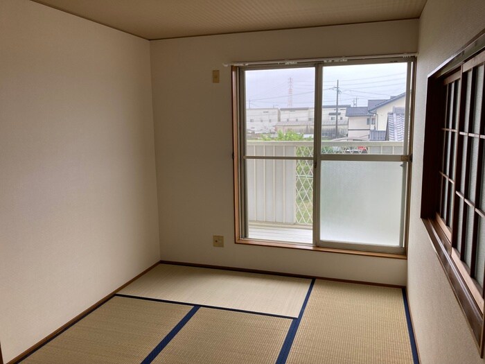 物件内観写真11　(居室)