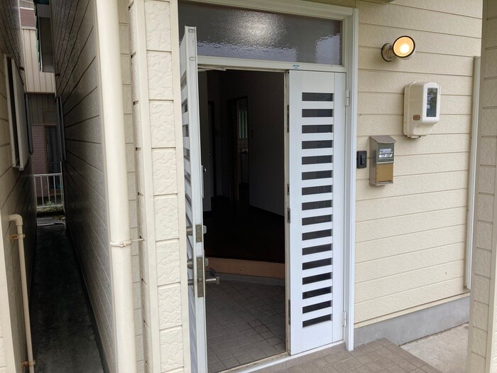 物件内観写真20　(玄関)