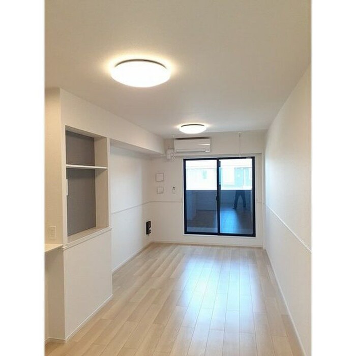 物件内観写真4　(居室)