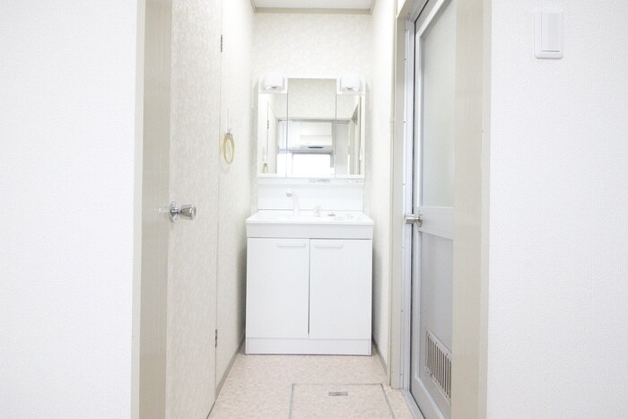 物件内観写真15　(洗面)