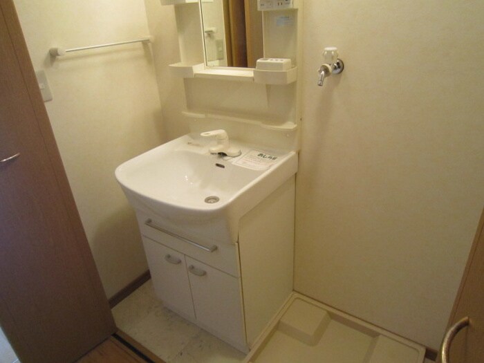 物件内観写真9　(洗面)