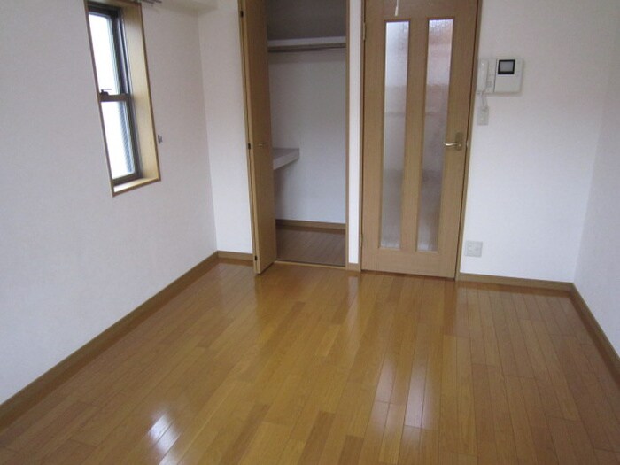 物件内観写真14　(居室)