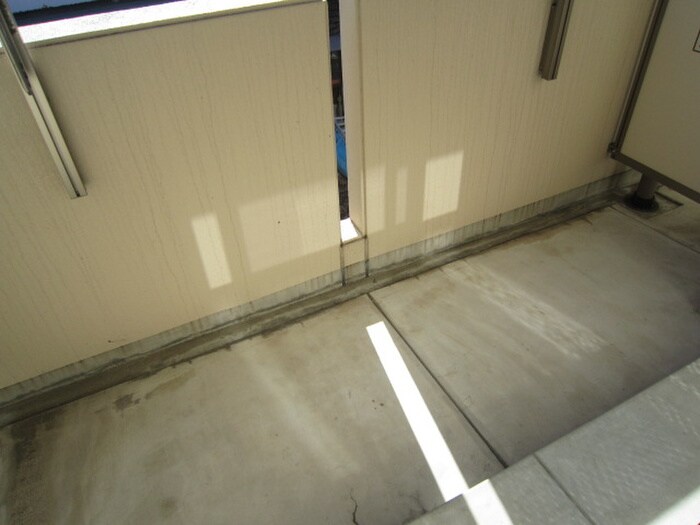 物件内観写真16　(ベランダ・バルコニー)