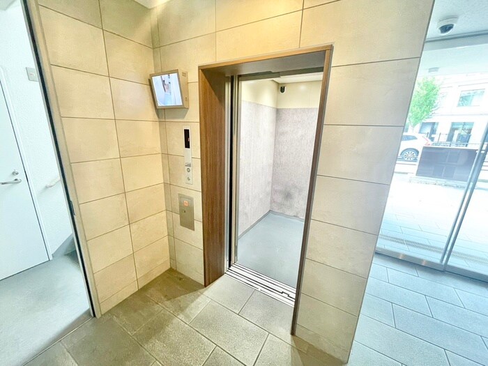 物件外観写真6　(建物設備)