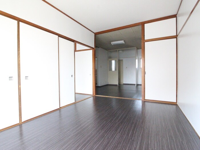 物件内観写真7　(居室)