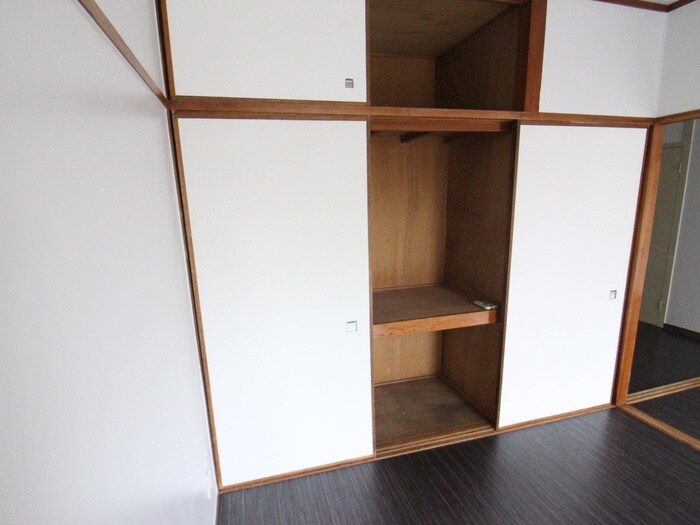 物件内観写真10　(収納)