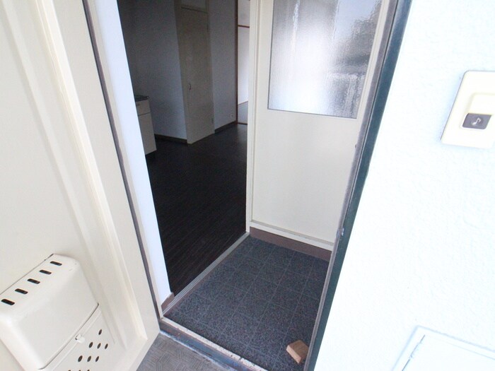 物件内観写真17　(玄関)