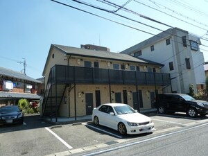 アンプル－ルリ－ブルＰｏｌｏ外観写真